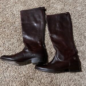 FRYE Melissa button back zip boots